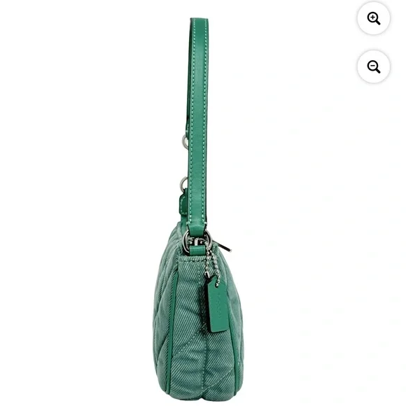 Coach 🪢 NWT Green Quilted Small Nolita Wristlet - Picture 7 of 7